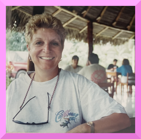 Linda Leach- Laskowski (January 07, 1949 - September 14, 2022)