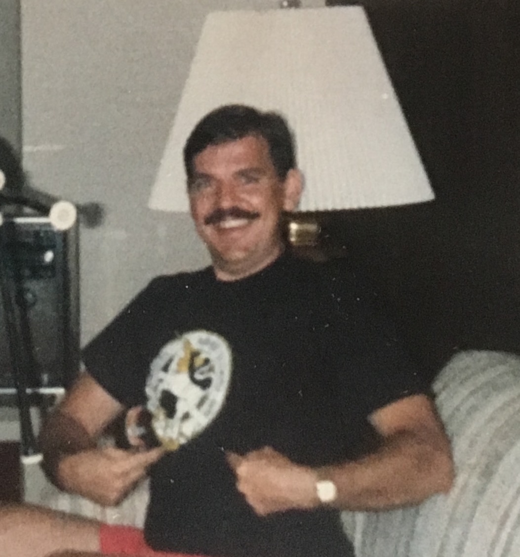 Ah, Dennis, We already miss your grin and that infectious laugh!  The piping world will miss a Good Man.