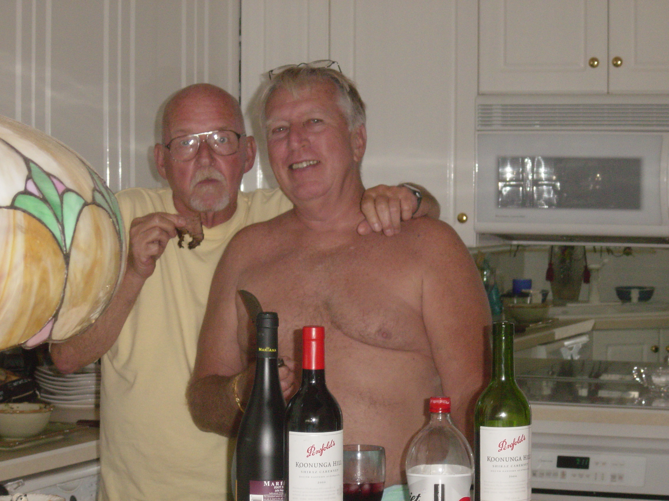 RIP dick, remembering this at christmas 2007 with bill. You were a dear friend to all. my heart and condolences goes out to you chuck. Loss is never easy, you are in my thoughts. I am one of the privilaged to have known Dick and enjoy his company. respectfully Pery-Nicholas