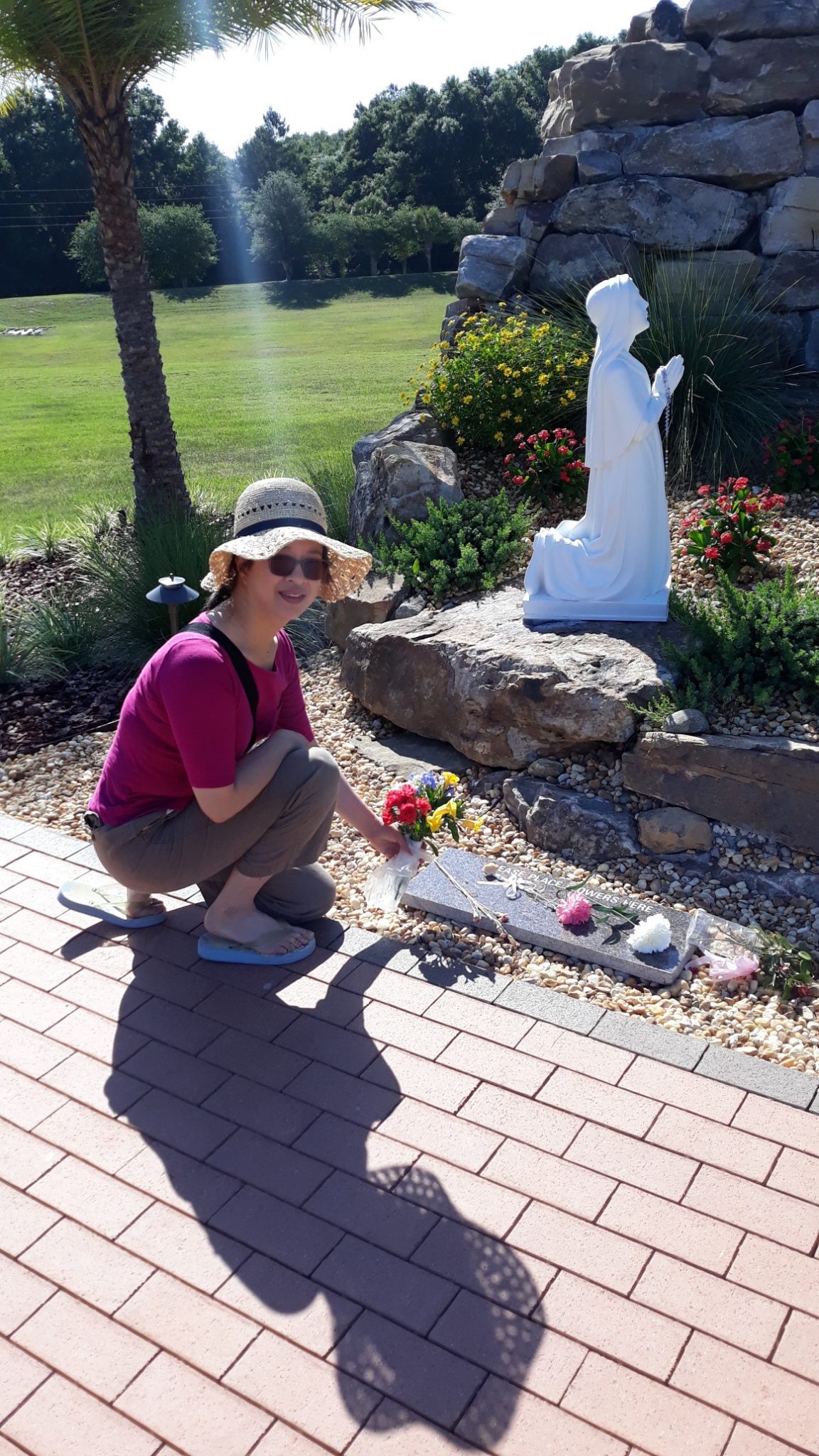 Hi Mum. Jo visited and she loved our home and our Church. Especially the Prayer Garden. We love you.