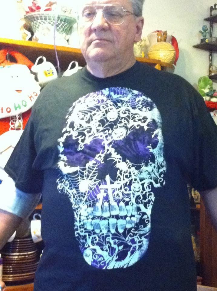 Happy Halloween from Victor 2011 and happy (sad) Halloween 2021 from me. I’m missing you more on your favorite holiday, my love. ♥️