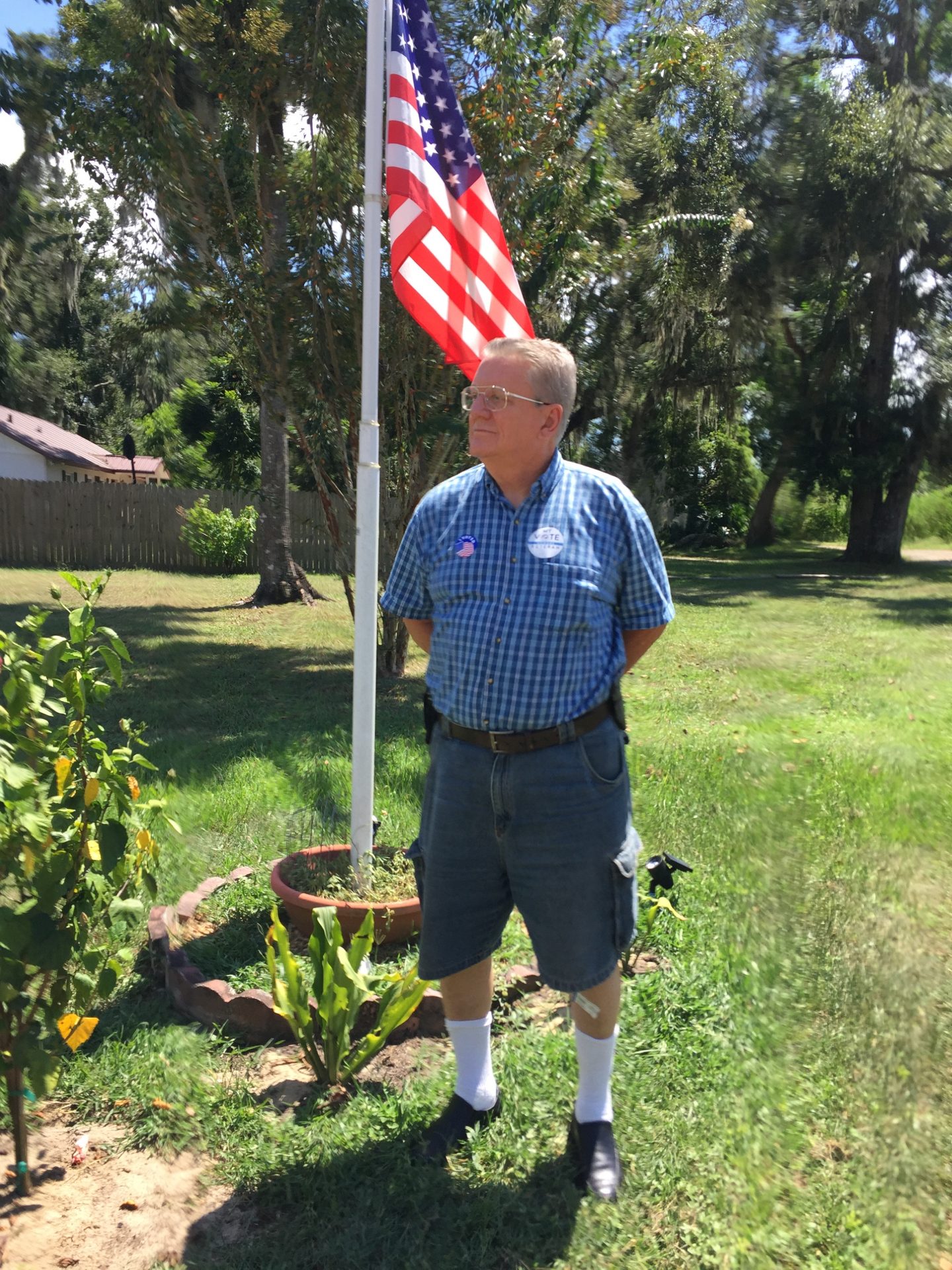 My soldier his flag Grandmas lily plants and aloe plants from old house in DeLand ❤️