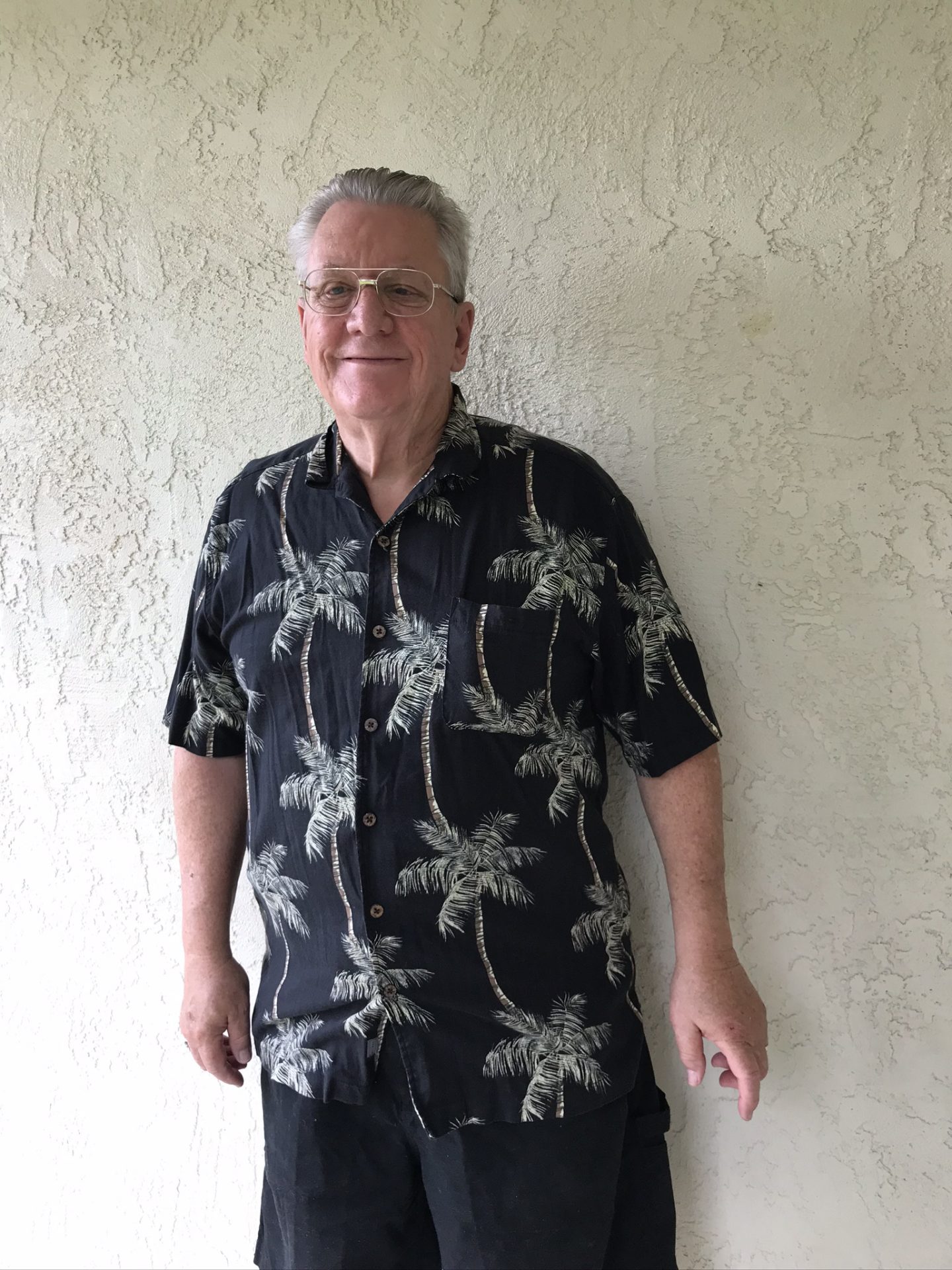 Can’t remember what we were doing taking these photos by the front door, but I love the shirt that he has on, and I’m posting this because he is so darn cute. 