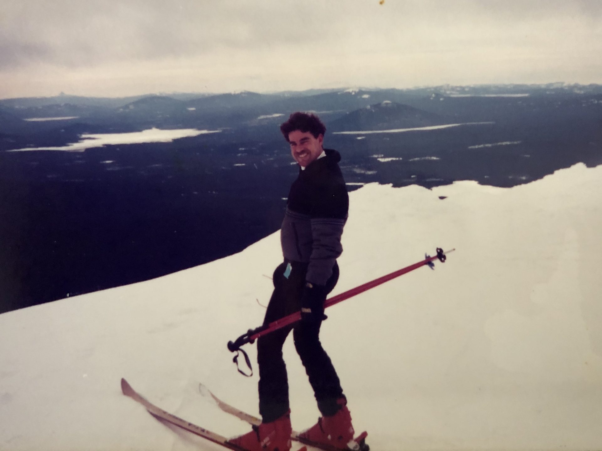 Tom was pretty good skier, he used to be a Sky teacher for kids.