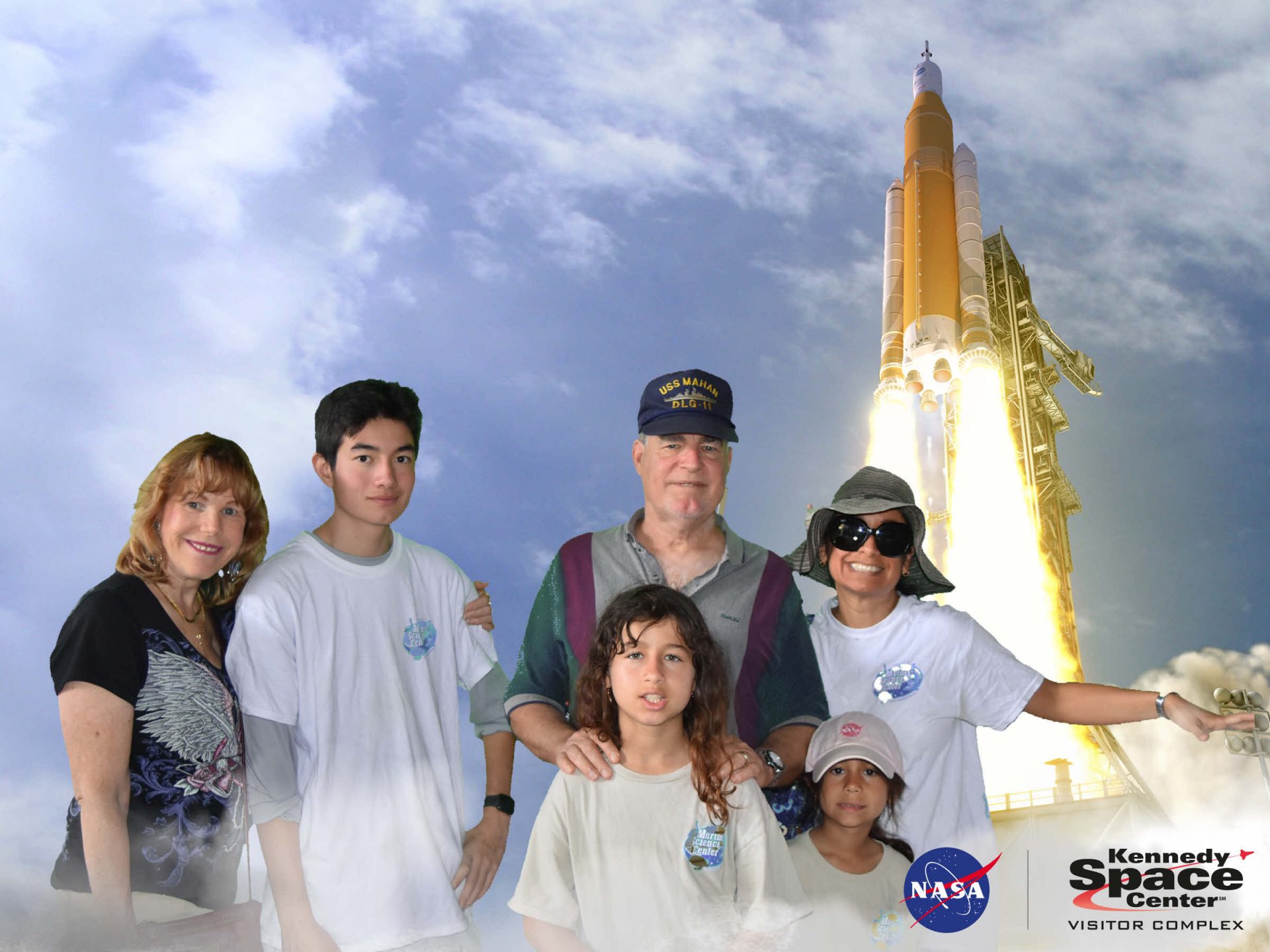 Tracey, Corbin, Tom, Kendall, Khori, & Jess. Kennedy Space Center.<br />
March 2019.
