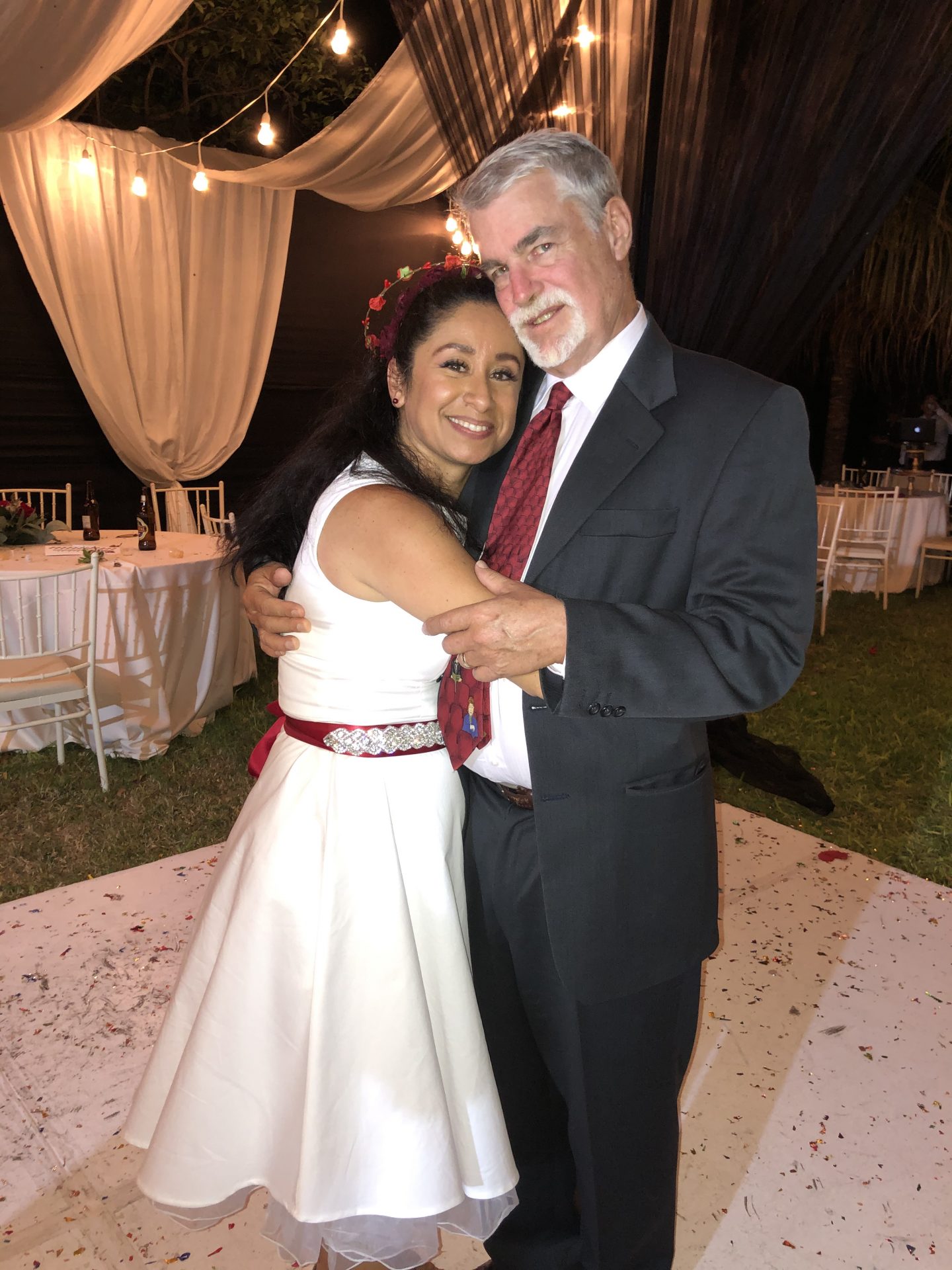 Tom and Jessica very happy and thankful to the Lord for Life!