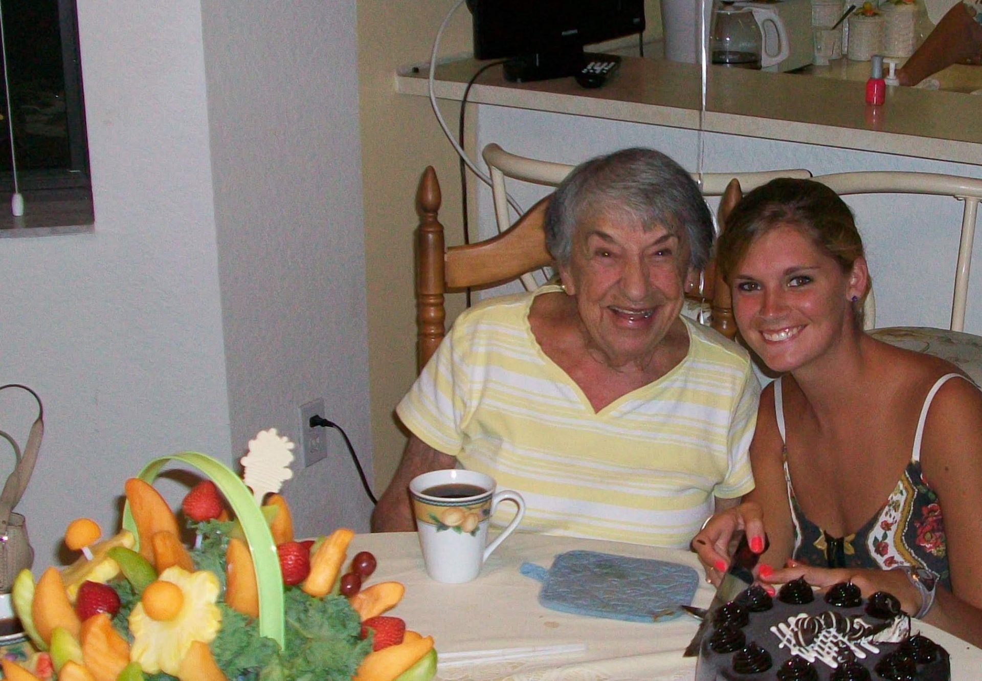 Helen (Nana) & Aspen (grand daughter)