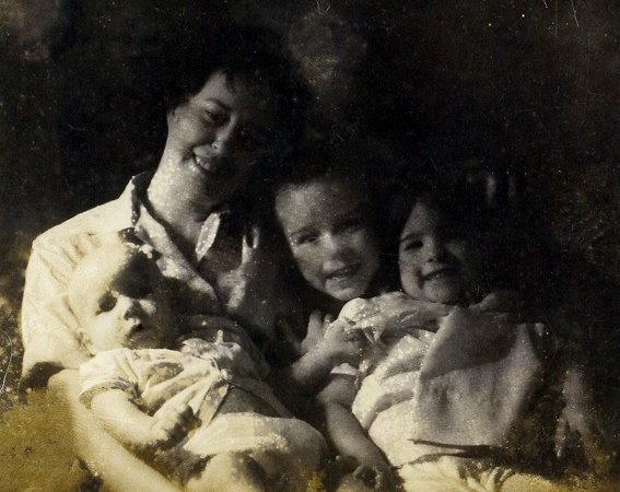 1961 - Virginia and her three children:  Steve, Sharon and Rich