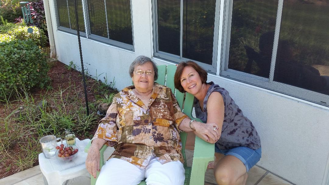 Joann and her daughter, Lisa