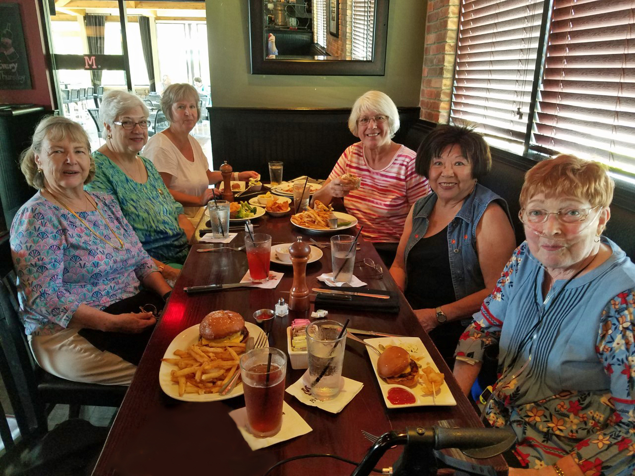 Mom lunching with friends, Apr 2018