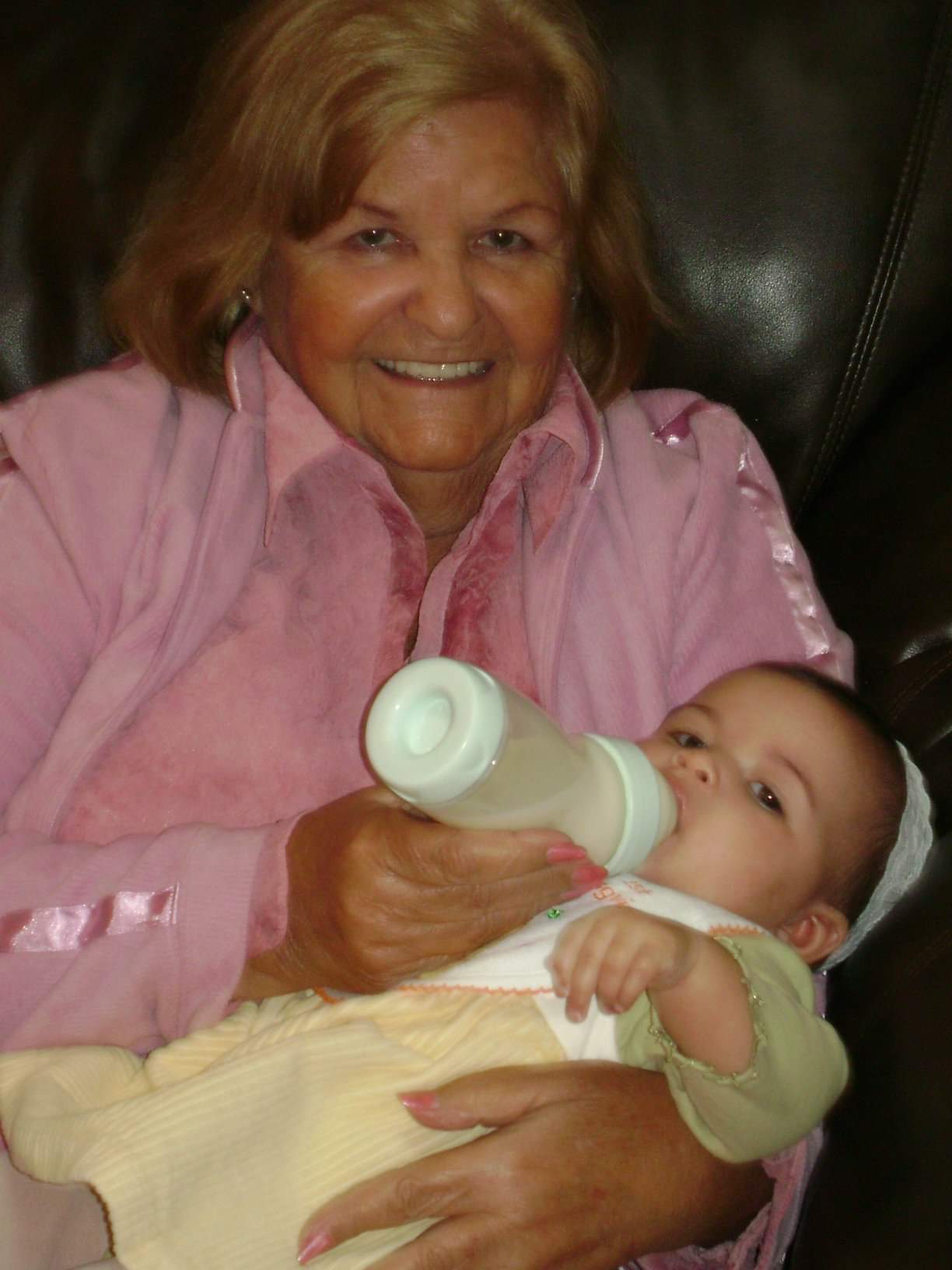 Nannan & great-granddaughter, Marin. Thanksgiving 2010