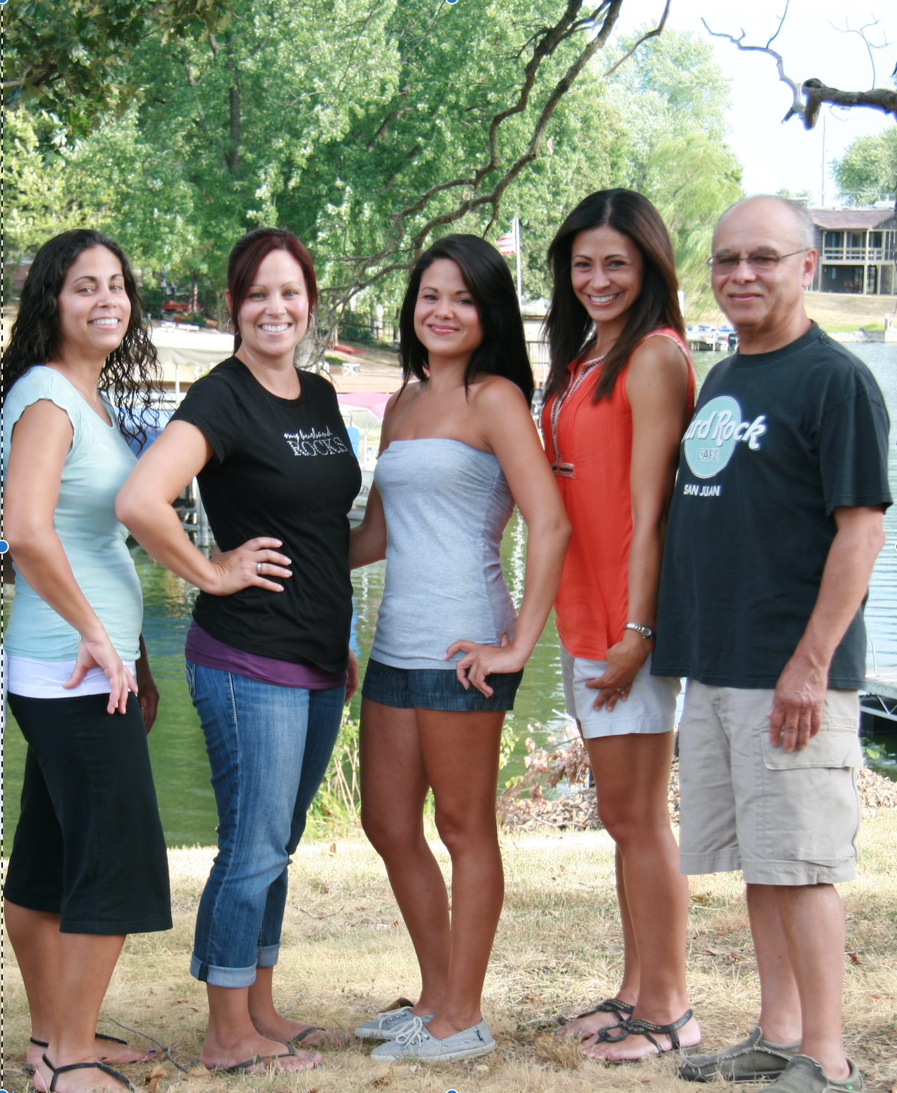 Lu and his daughters (Left to Right), Myra, Irma, Rita, Lisa