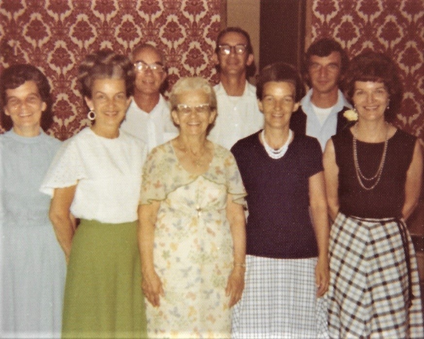 Agnes Danielak and her 7 children. Tom, the youngest, top right.