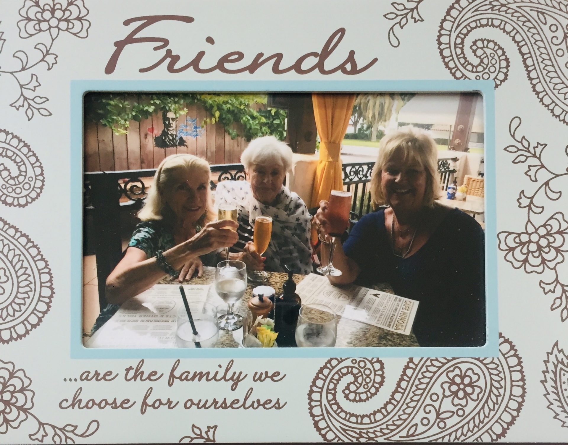 Forever Friends,<br />
Linda, Herta, Heidi
