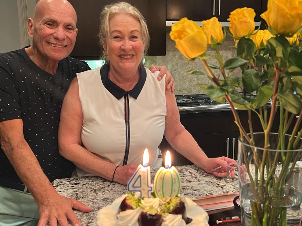 Celebrando más de 40 años juntos