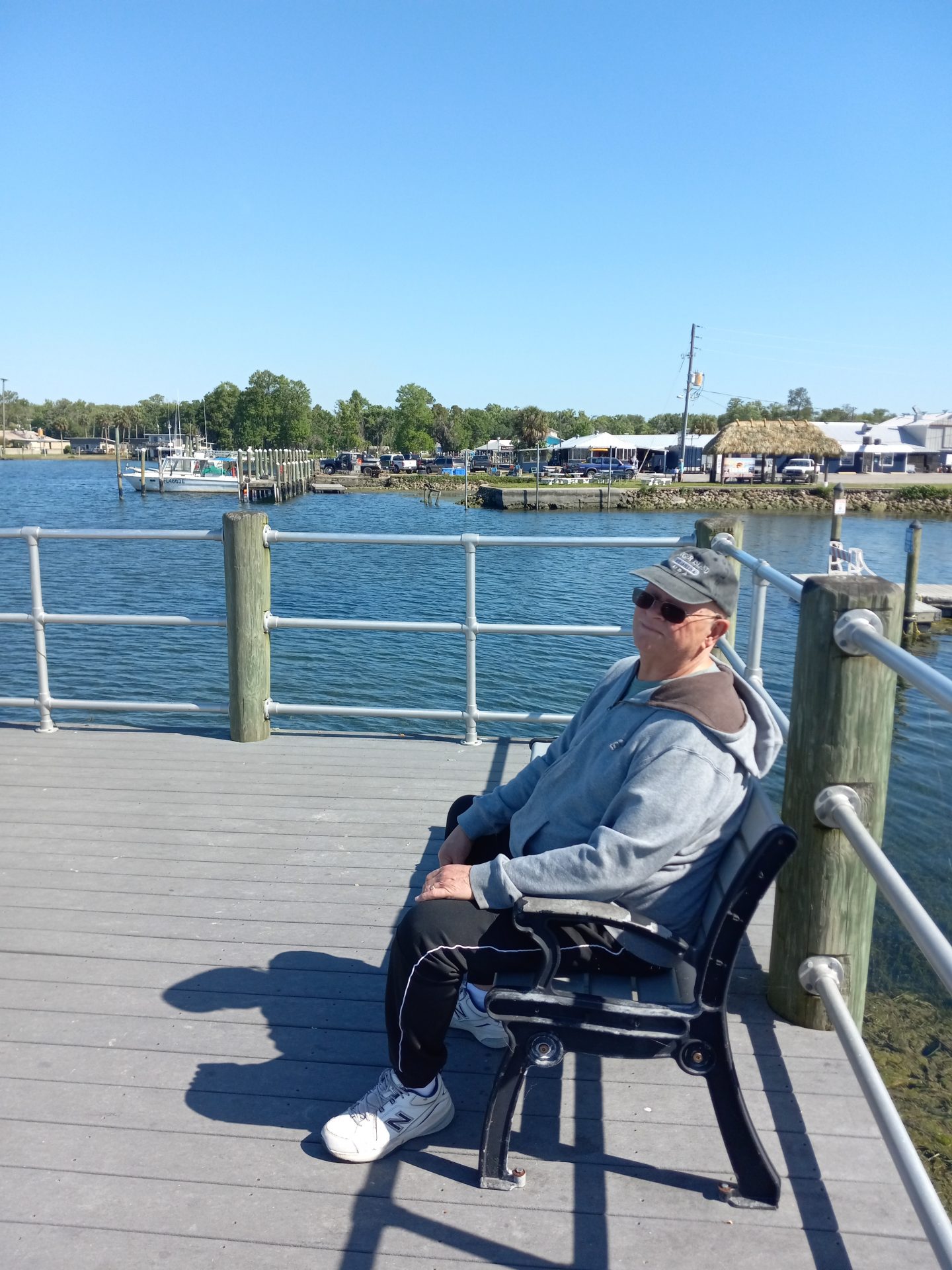 Don relaxing at our Crystal River trip!
