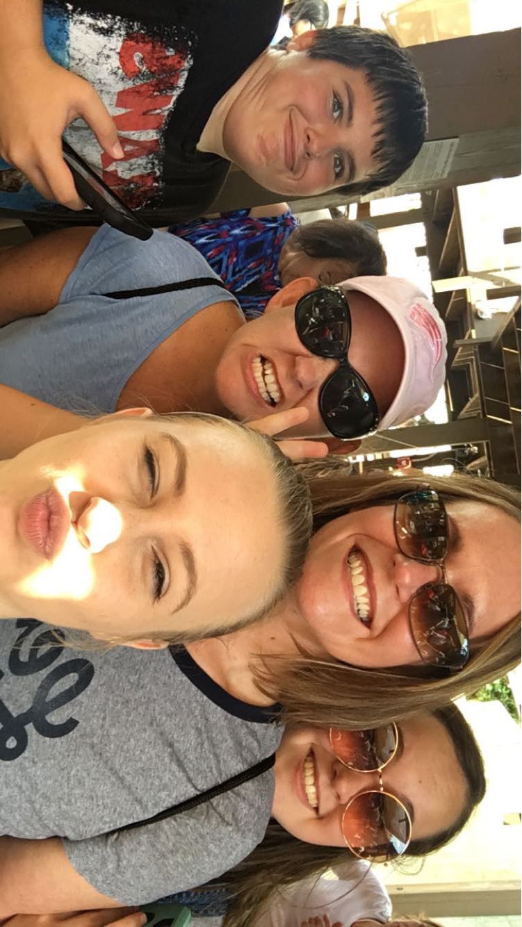 Andrew,Kylie,Heidi,Tina, and Amanda at Busch Gardens