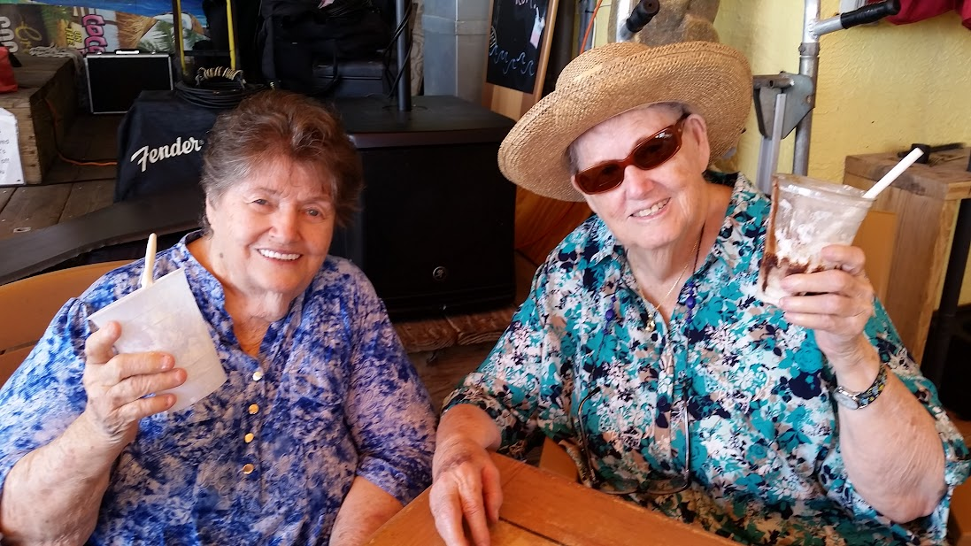 Solute to the family on a trip to Coca Beach 2020