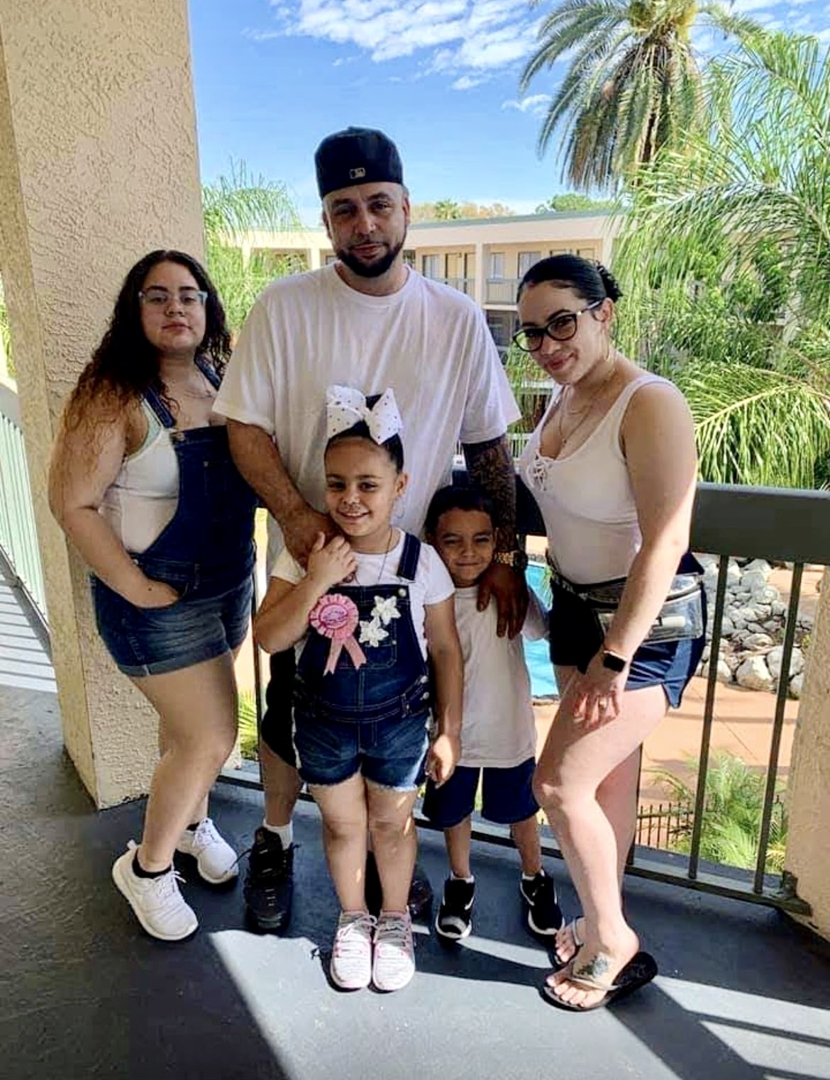 Jason raised 4 amazing children. He was an amazing father and friend. His two little ones are forever going to feel this heartbreak. Rest in Paradise to you ex husband.  I’ll forever keep your memory alive.