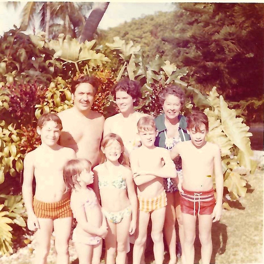 Jimmy and Heutigs and family with Ritchey