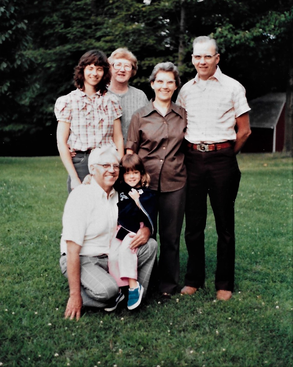 Janice, Janet, Doris, Wray, Harold, Kerri - August 1983