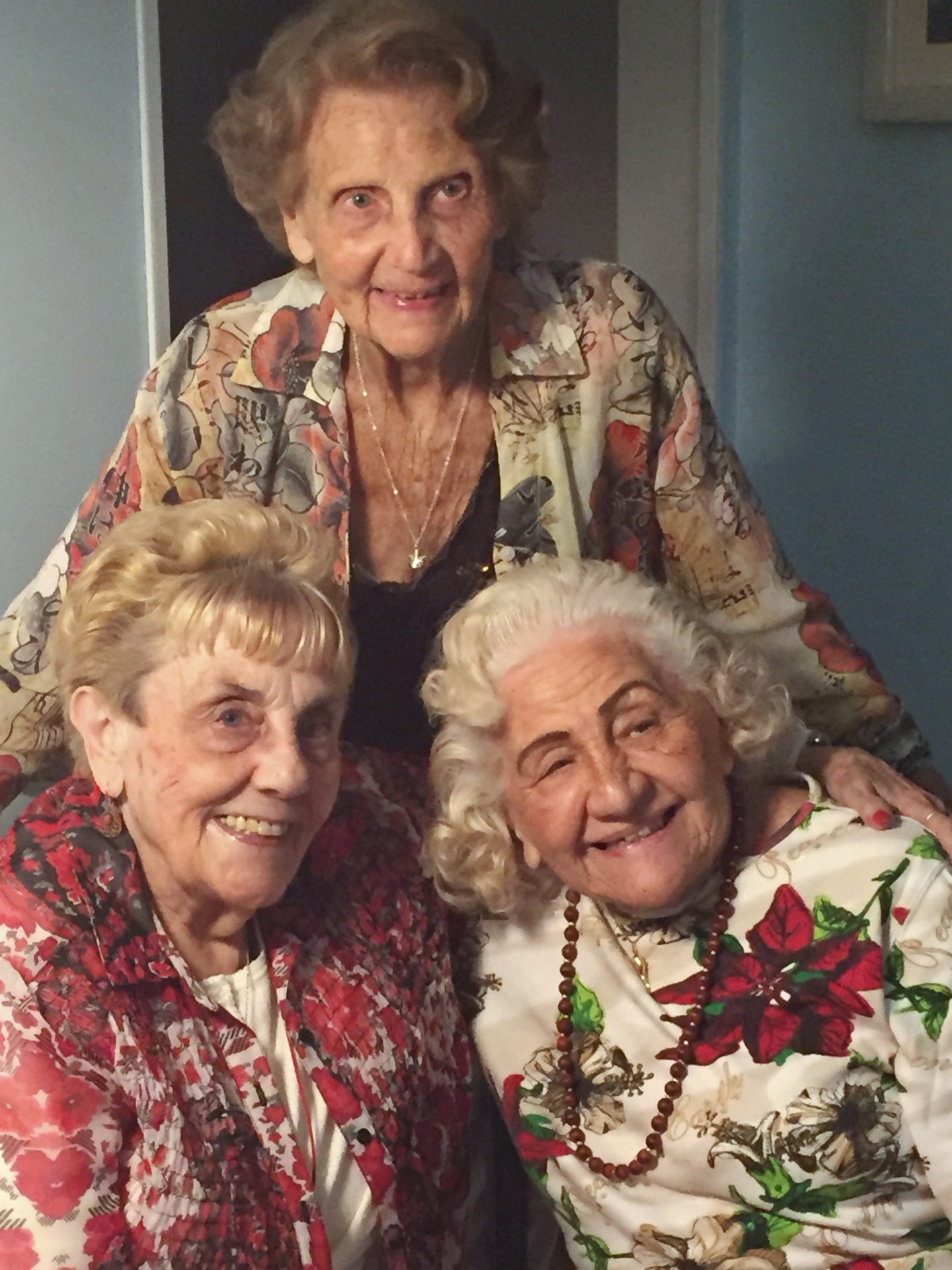 Christmas 2016 - Ann,  Eve,  Marie