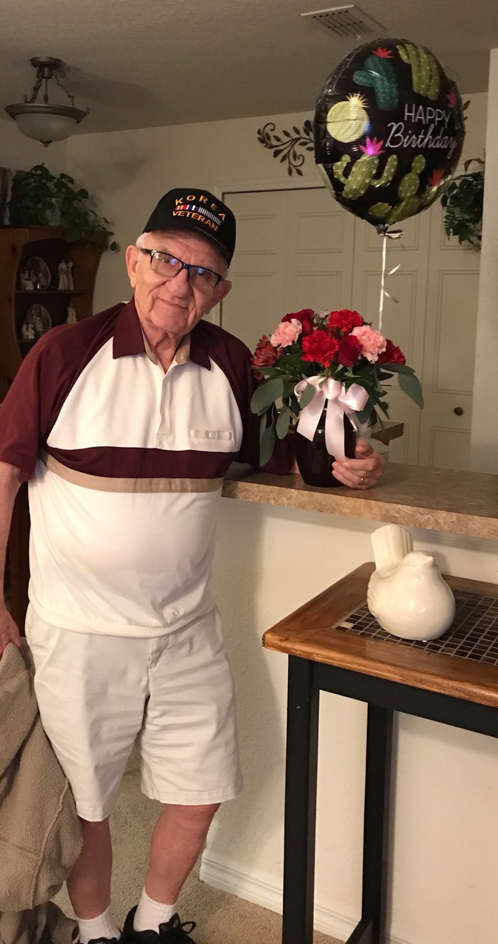 Birthday balloon and flowers  in Daytona Beach