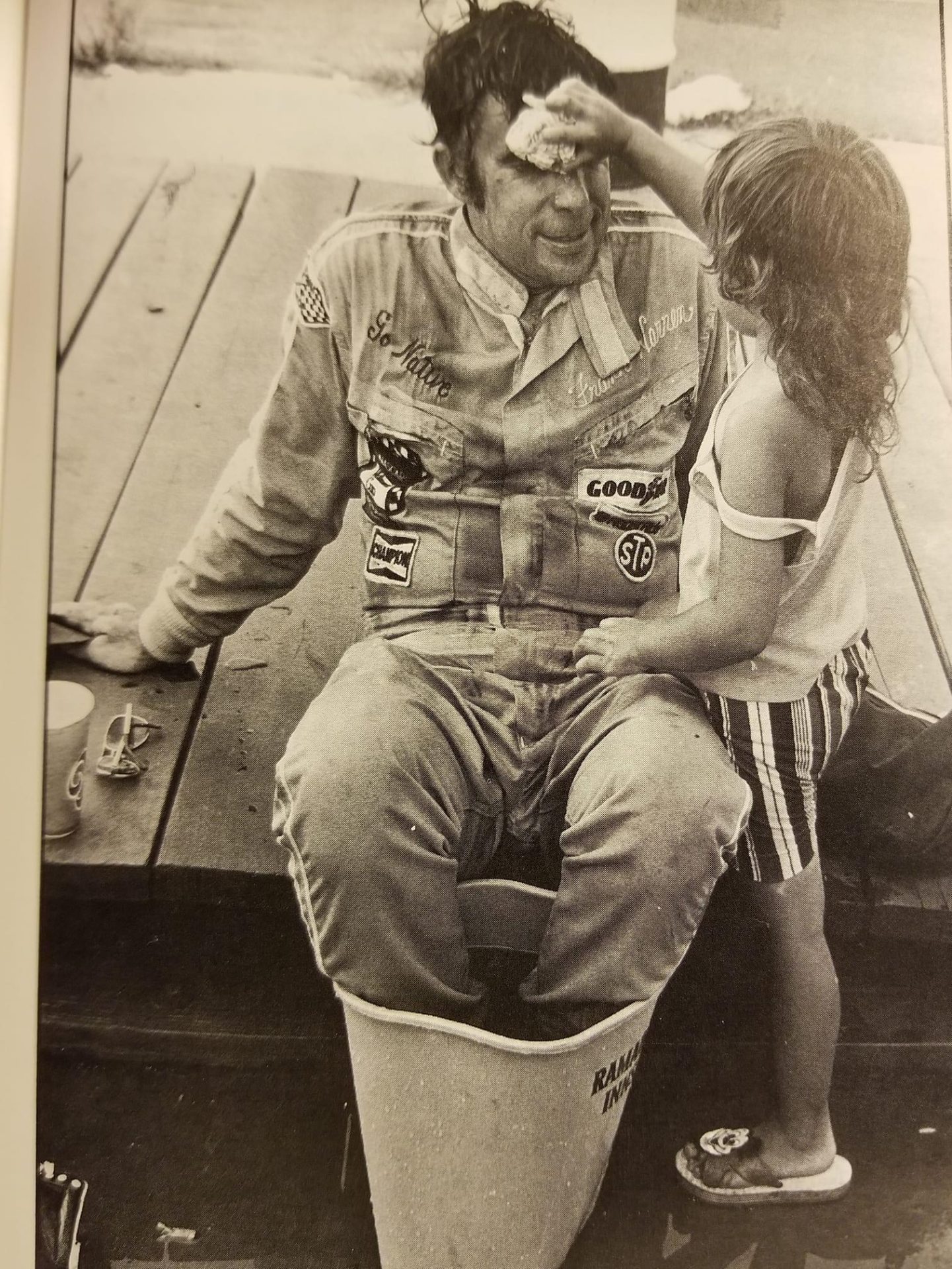 Frank and daughter Leslie <br />
Cooling off after a race
