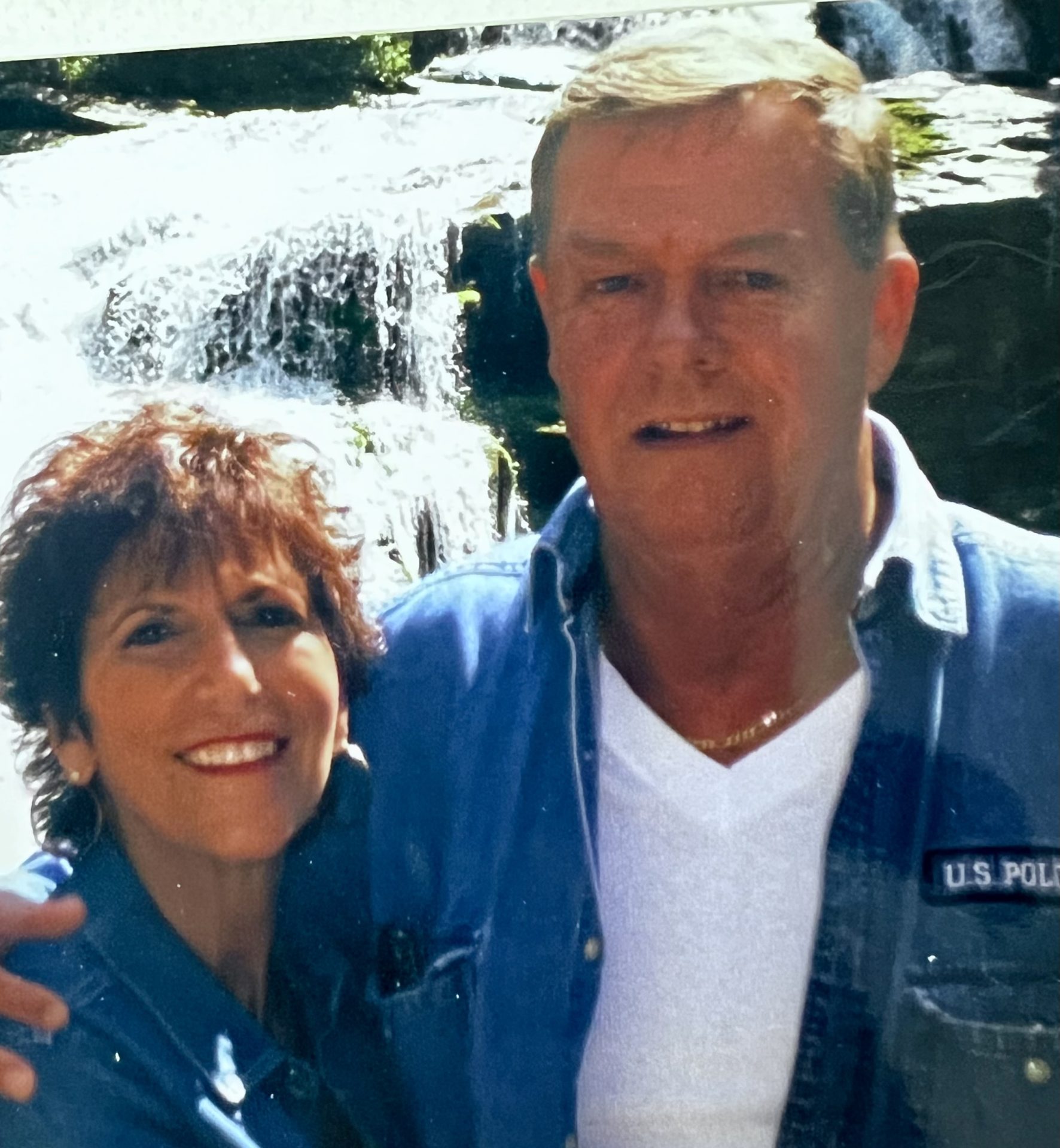 Bruce and Nettie visiting good friends in Tennessee. Enjoying the  great outdoors.
