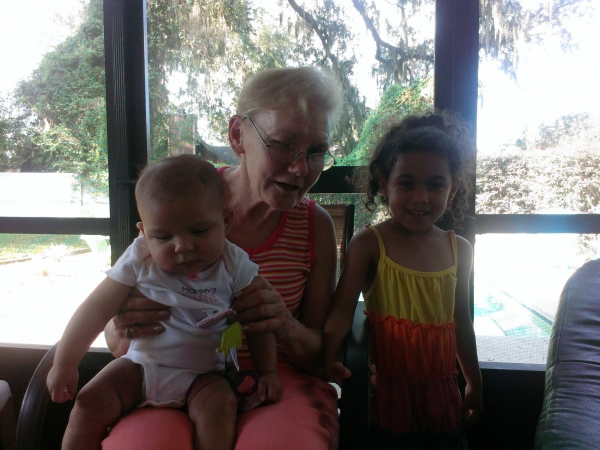 Lucinda and great granddaughters